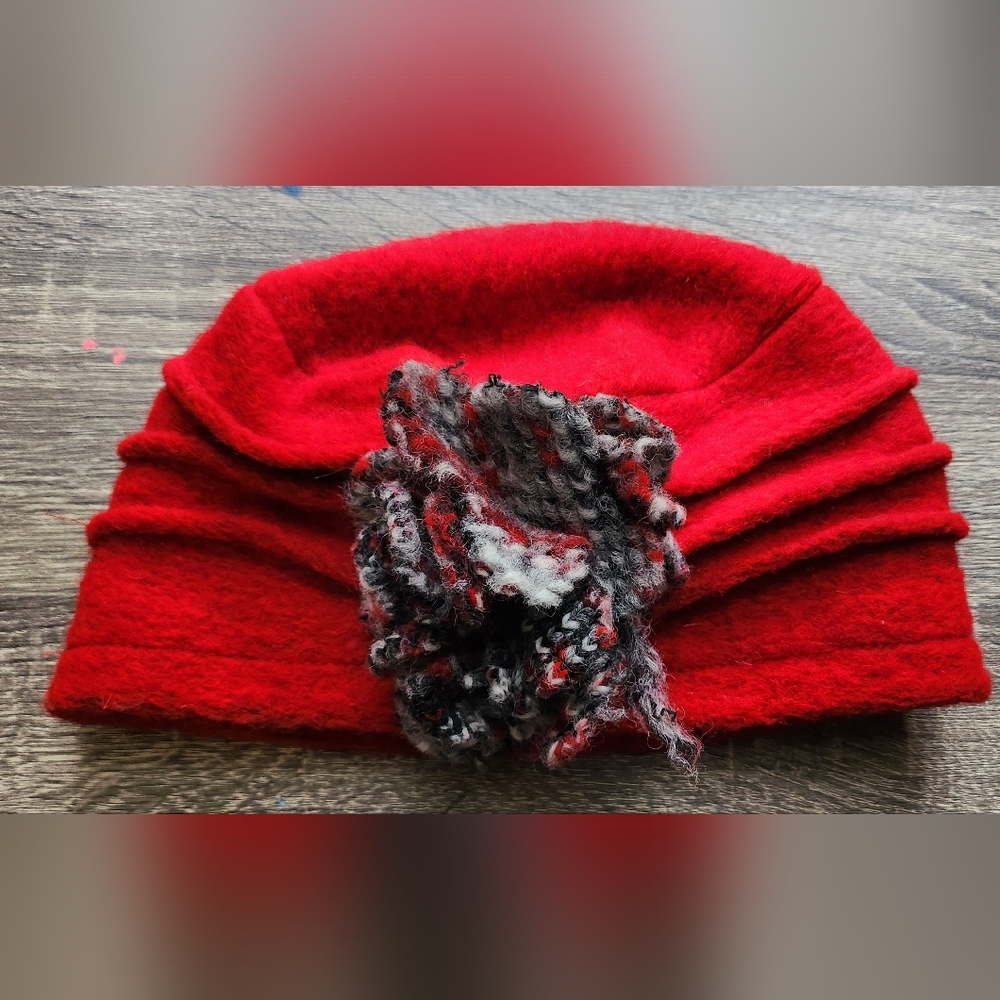 Italian Red Vintage Wool Hat